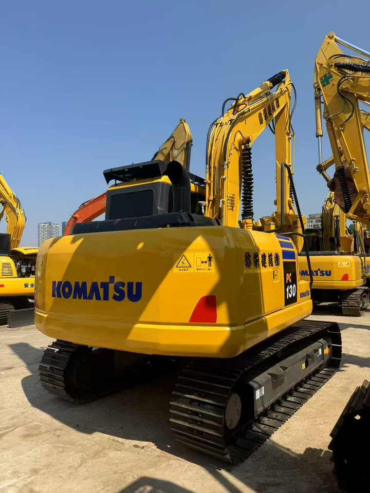 KOMATSU PC130-7 - Vikšrinis ekskavatorius: foto 2 KOMATSU PC130-7 - Vikšrinis ekskavatorius: foto 2