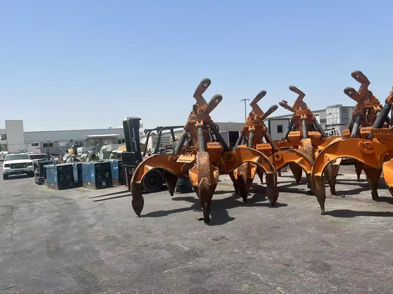 NEGKNIN NEGKNIN - Replės - Miško technika: foto 1 NEGKNIN NEGKNIN - Replės - Miško technika: foto 1