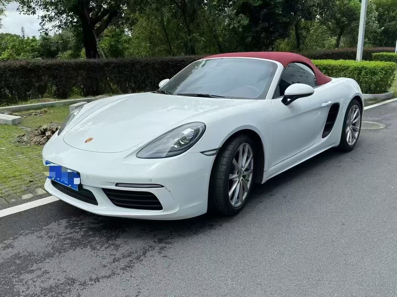 PORSCHE 718 BOXSTER - Lengvasis automobilis: foto 1 PORSCHE 718 BOXSTER - Lengvasis automobilis: foto 1