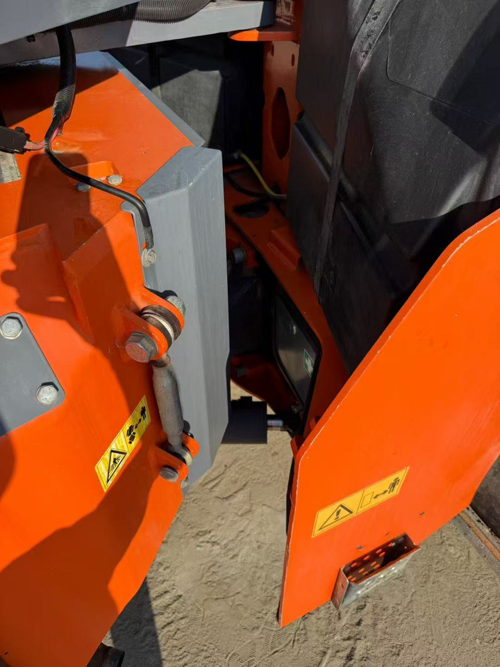 HAMM HD128 - Pramoninė įranga: foto 4 HAMM HD128 - Pramoninė įranga: foto 4