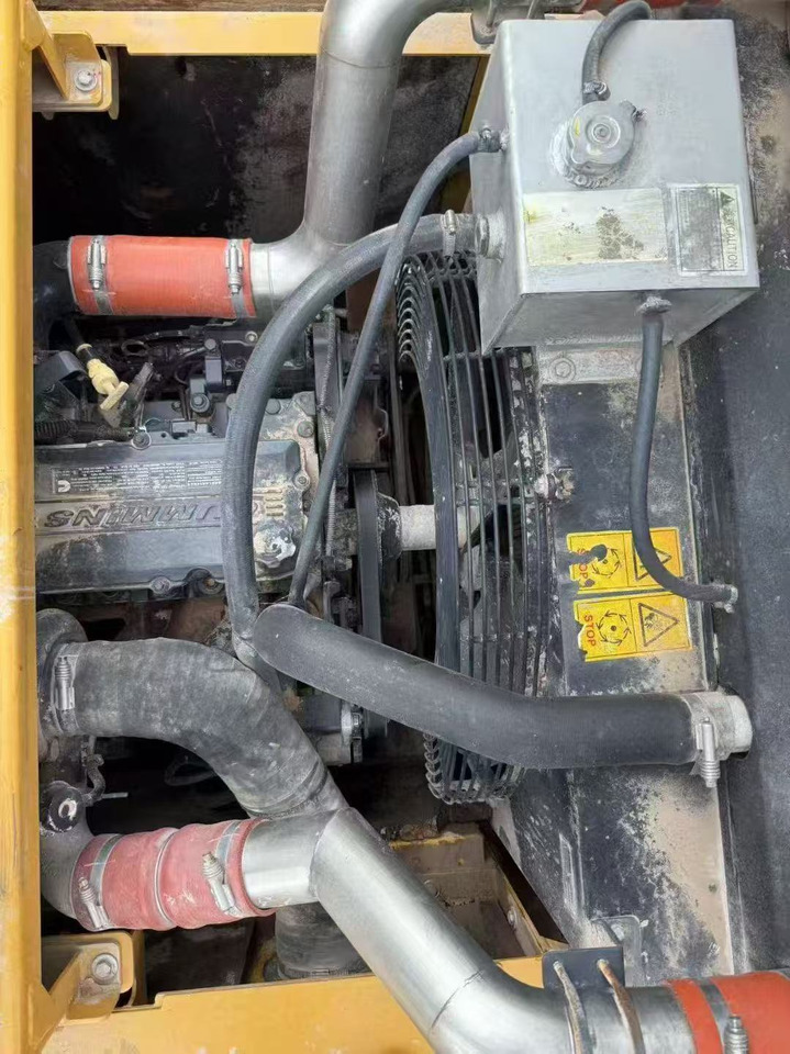 XCMG XE380DK - Vikšrinis ekskavatorius: foto 3 XCMG XE380DK - Vikšrinis ekskavatorius: foto 3