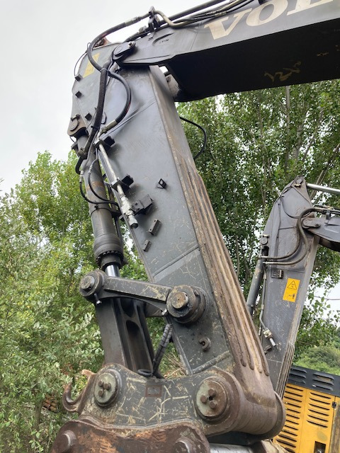 Pelle sur chenilles VOLVO EC360 CNL - Vikšrinis ekskavatorius: foto 4 Pelle sur chenilles VOLVO EC360 CNL - Vikšrinis ekskavatorius: foto 4