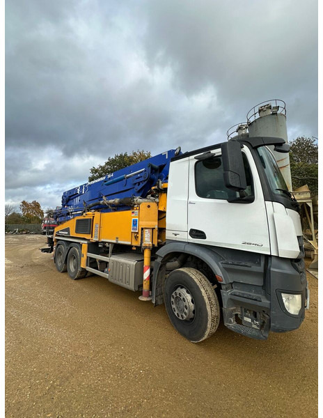 Mercedes-Benz Actros - Stacionarus betono siurblys: foto 2 Mercedes-Benz Actros - Stacionarus betono siurblys: foto 2