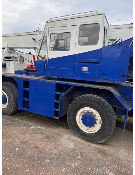 Tadano AR 300E - Kranas-manipuliatorius: foto 1 Tadano AR 300E - Kranas-manipuliatorius: foto 1