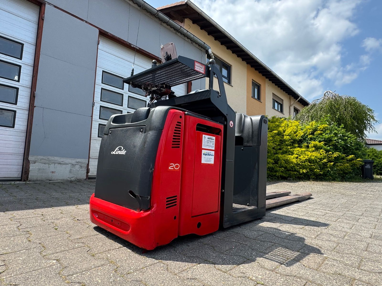 Linde N20VI Elektro-Niederhubwagen | Initialhub - Užsakytų prekių krautuvas: foto 3 Linde N20VI Elektro-Niederhubwagen | Initialhub - Užsakytų prekių krautuvas: foto 3