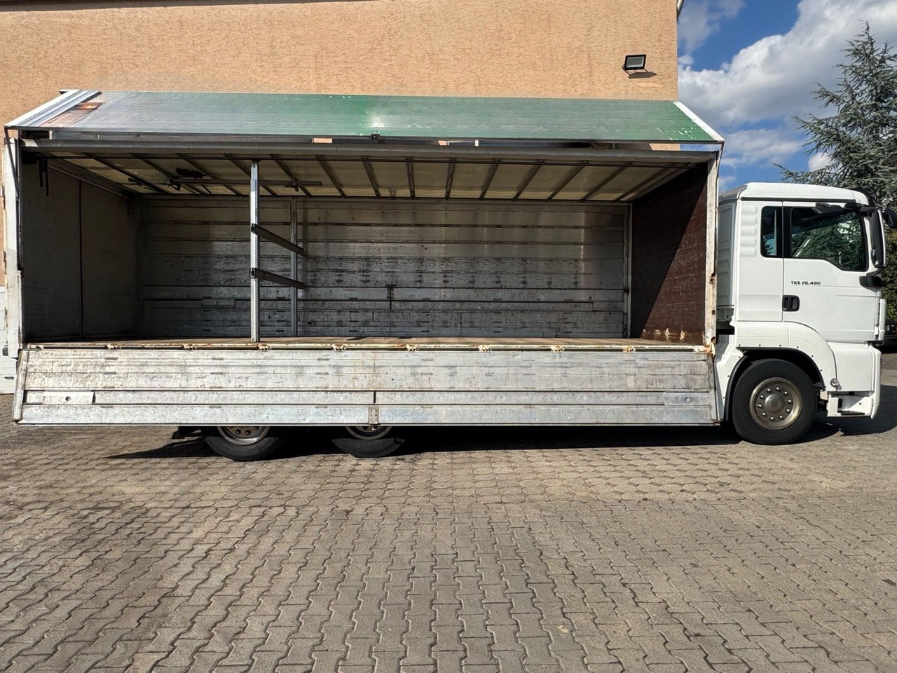 MAN TGS 26.480/Lenk-Lift/Kamera/AHK/Staplerhalterung - Gėrimų tiekimo sunkvežimis: foto 4 MAN TGS 26.480/Lenk-Lift/Kamera/AHK/Staplerhalterung - Gėrimų tiekimo sunkvežimis: foto 4