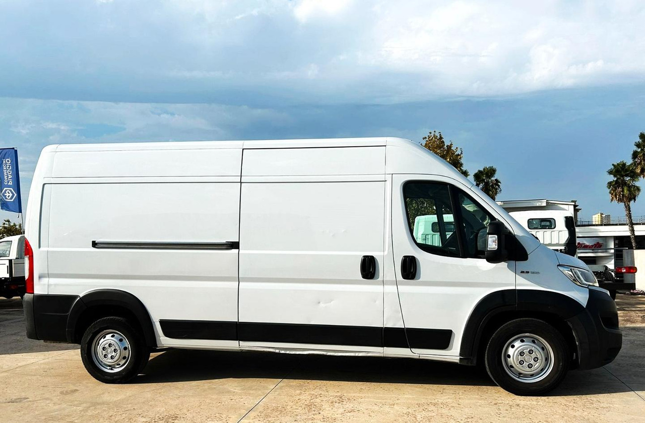 Fiat Ducato 2.3 mjt 150 cv - Krovininis mikroautobusas: foto 4 Fiat Ducato 2.3 mjt 150 cv - Krovininis mikroautobusas: foto 4