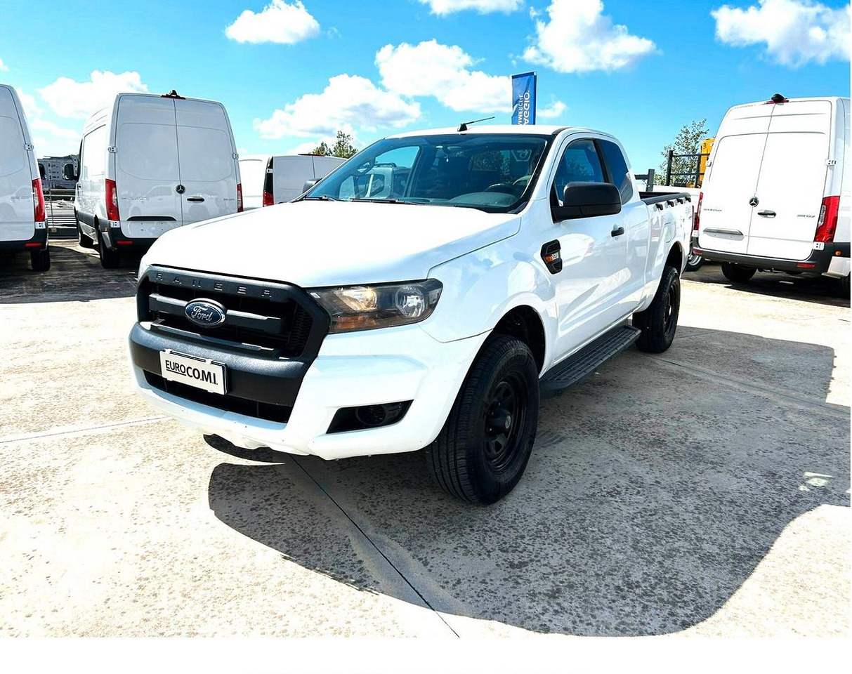 Ford Ranger 2.2 160 cv XL Supercab 4 posti 4wd - Pikapas: foto 1 Ford Ranger 2.2 160 cv XL Supercab 4 posti 4wd - Pikapas: foto 1