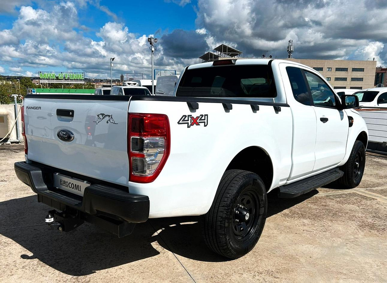 Ford Ranger 2.2 160 cv XL Supercab 4 posti 4wd gan - Pikapas: foto 5 Ford Ranger 2.2 160 cv XL Supercab 4 posti 4wd gan - Pikapas: foto 5