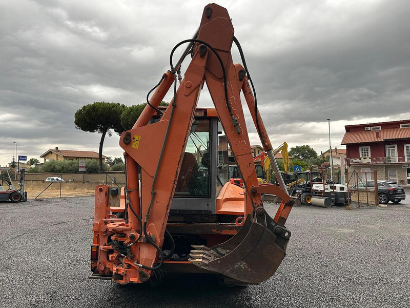 Fiat HITACHI FB100.4 - Ekskavatorius-krautuvas: foto 5 Fiat HITACHI FB100.4 - Ekskavatorius-krautuvas: foto 5