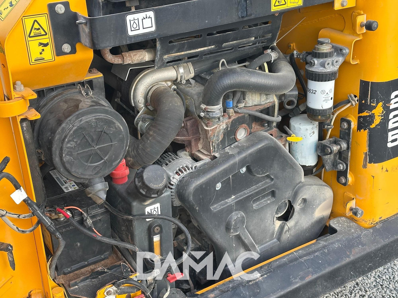 Mini krautuvas JCB 225: foto 17 Mini krautuvas JCB 225: foto 17