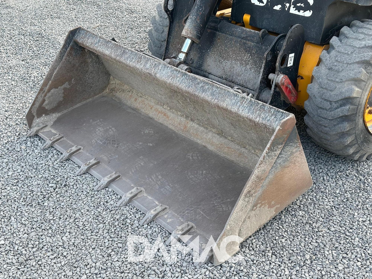 Mini krautuvas JCB 225: foto 8 Mini krautuvas JCB 225: foto 8