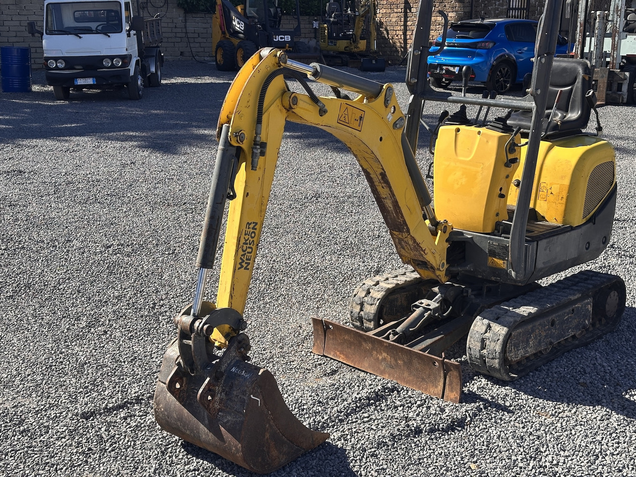 Mini ekskavatorius WACKER NEUSON E08-01: foto 12