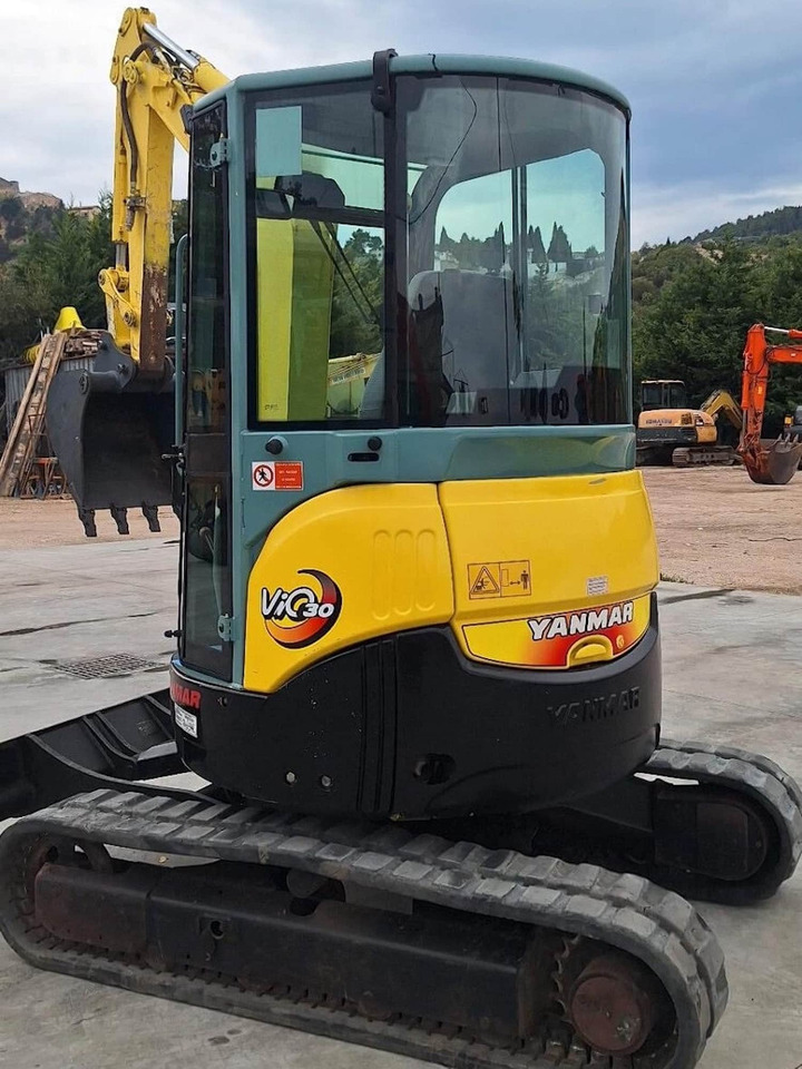 YANMAR VIO30 - Mini ekskavatorius: foto 3 YANMAR VIO30 - Mini ekskavatorius: foto 3