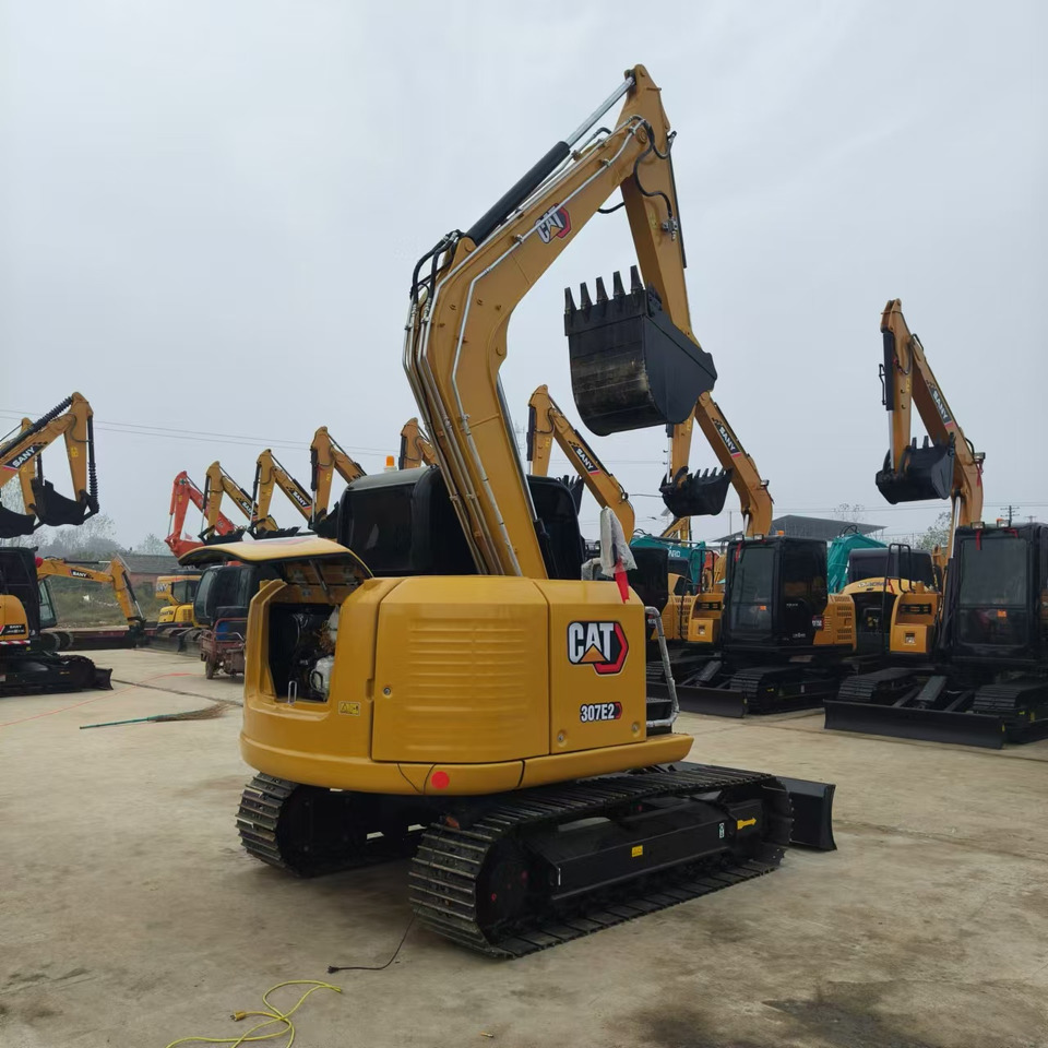 CATERPILLAR 307E2 - Vikšrinis ekskavatorius: foto 4 CATERPILLAR 307E2 - Vikšrinis ekskavatorius: foto 4
