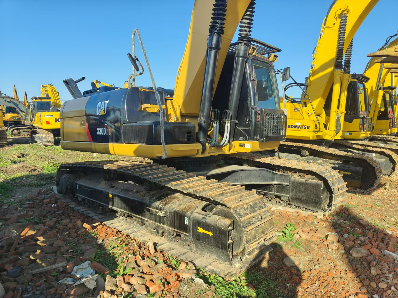 CATERPILLAR 330D2 - Vikšrinis ekskavatorius: foto 4 CATERPILLAR 330D2 - Vikšrinis ekskavatorius: foto 4