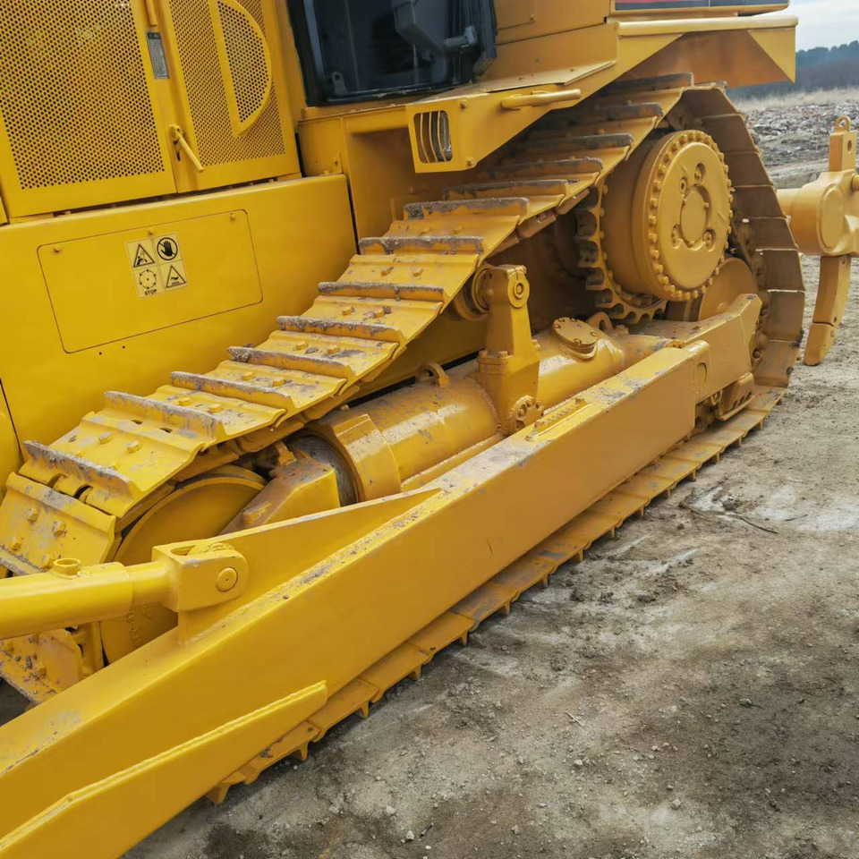 Buldozeris CATERPILLAR D8R: foto 17