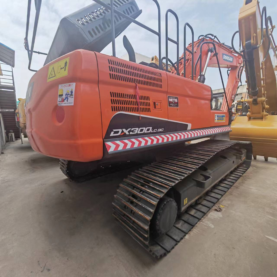 DOOSAN DX300 - Vikšrinis ekskavatorius: foto 2 DOOSAN DX300 - Vikšrinis ekskavatorius: foto 2