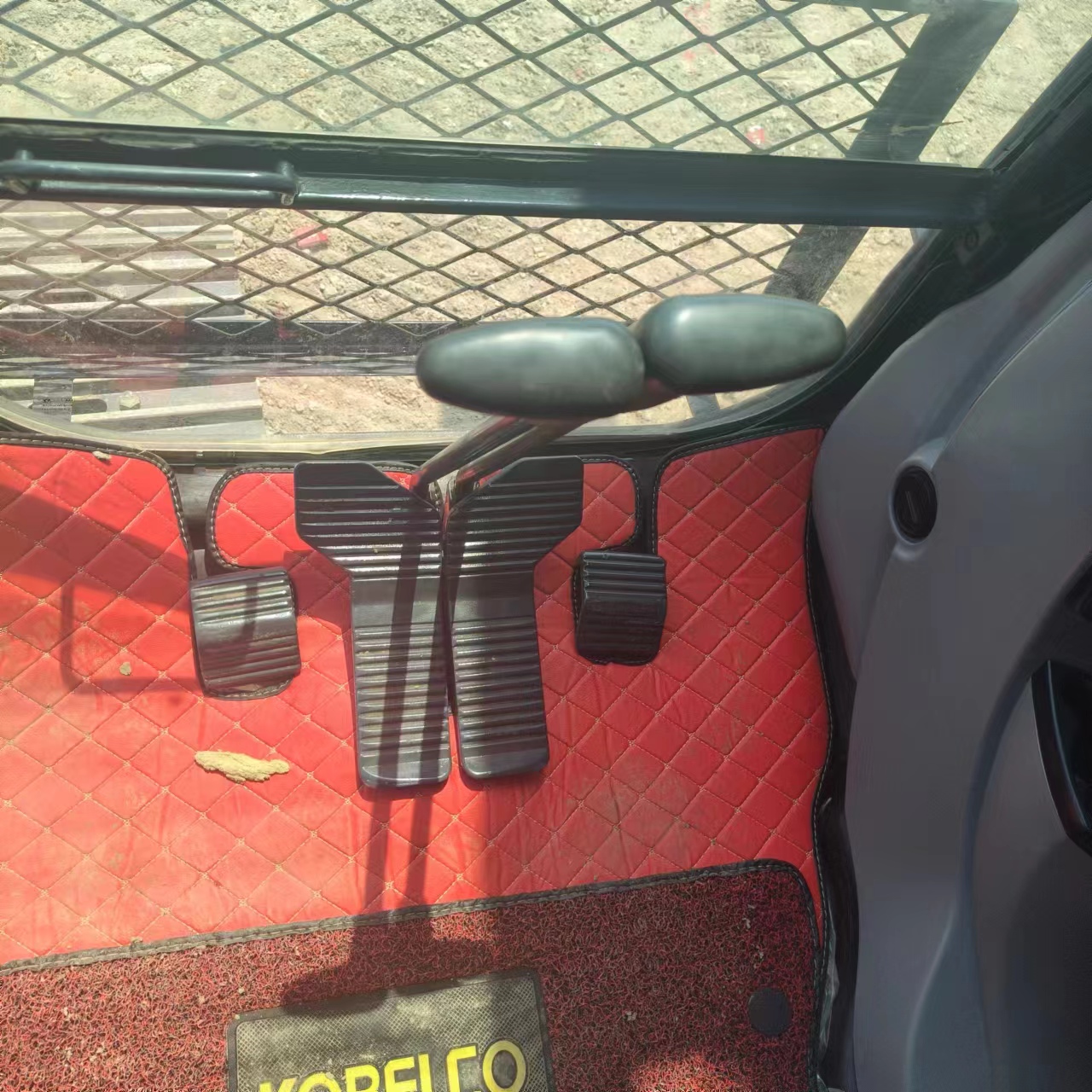 Vikšrinis ekskavatorius KOBELCO SK350: foto 10