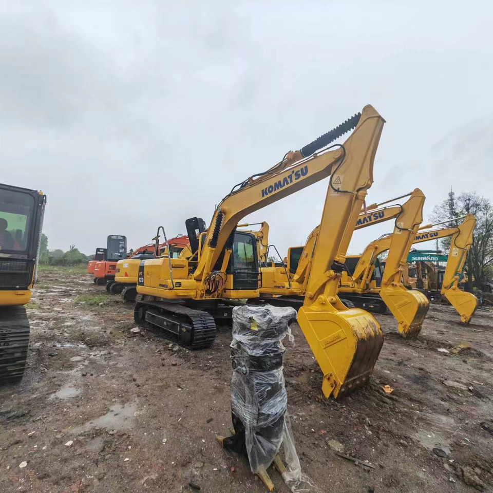 KOMATSU PC120 - Vikšrinis ekskavatorius: foto 2 KOMATSU PC120 - Vikšrinis ekskavatorius: foto 2
