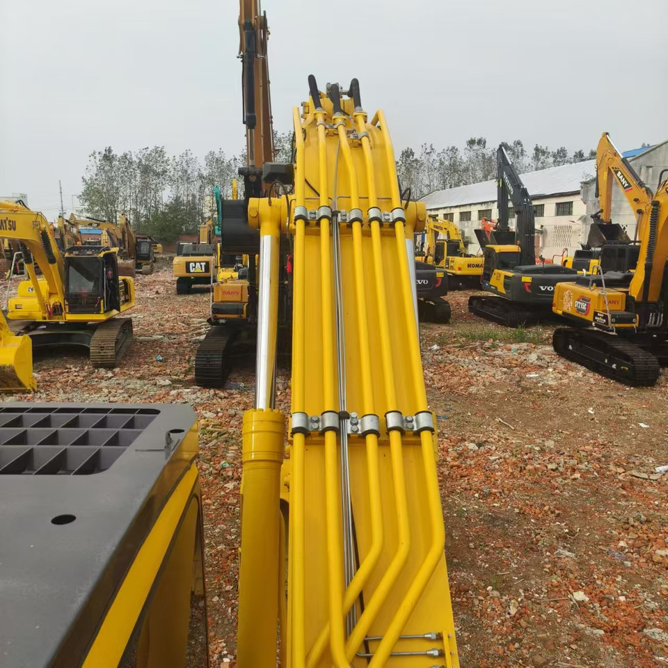 KOMATSU PC350 - Vikšrinis ekskavatorius: foto 3 KOMATSU PC350 - Vikšrinis ekskavatorius: foto 3