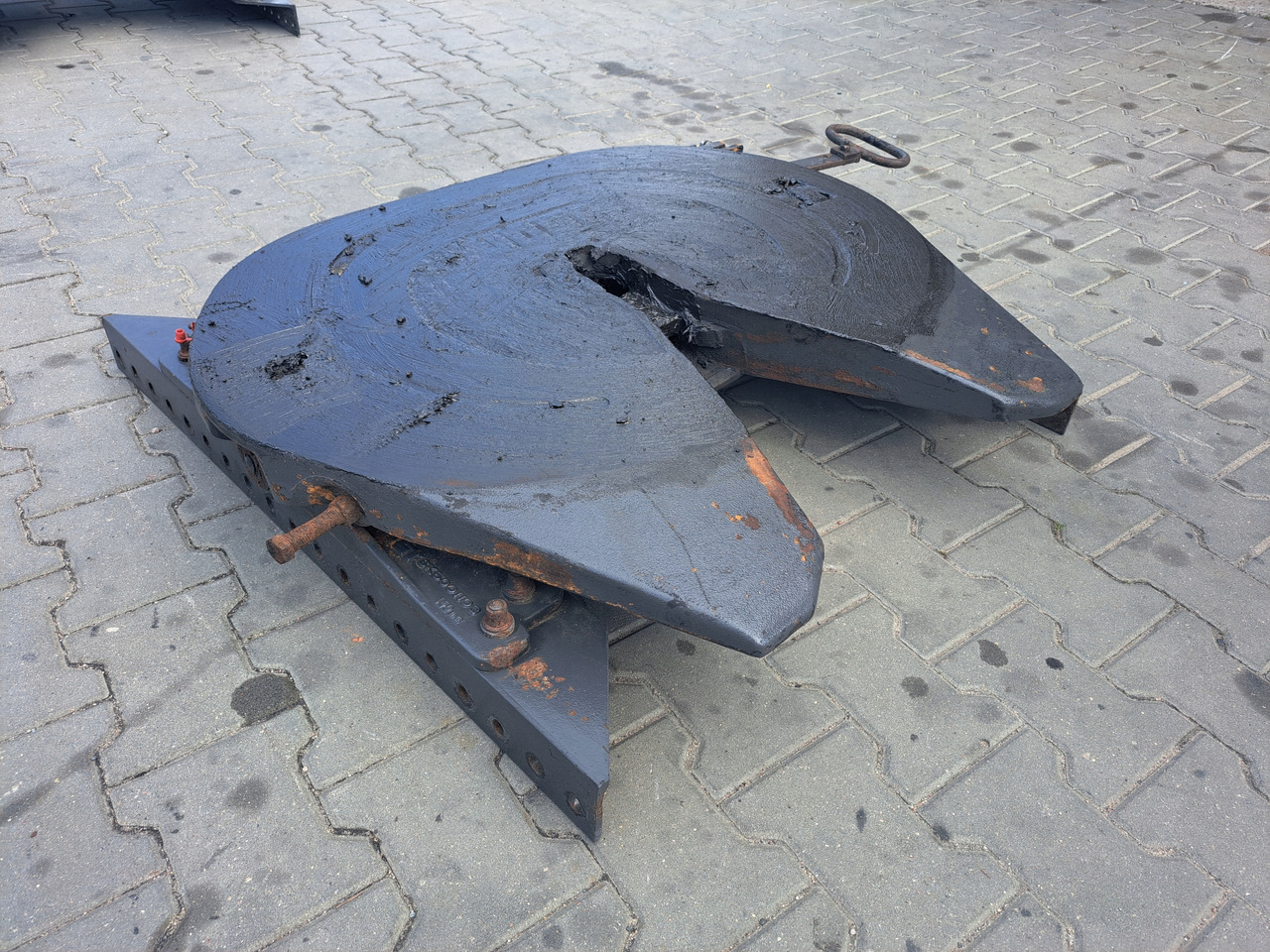 JOST SIODŁO JOST 140 MM WSPORNIK VOLVO FH FM - Balno - Sunkvežimis: foto 2 JOST SIODŁO JOST 140 MM WSPORNIK VOLVO FH FM - Balno - Sunkvežimis: foto 2