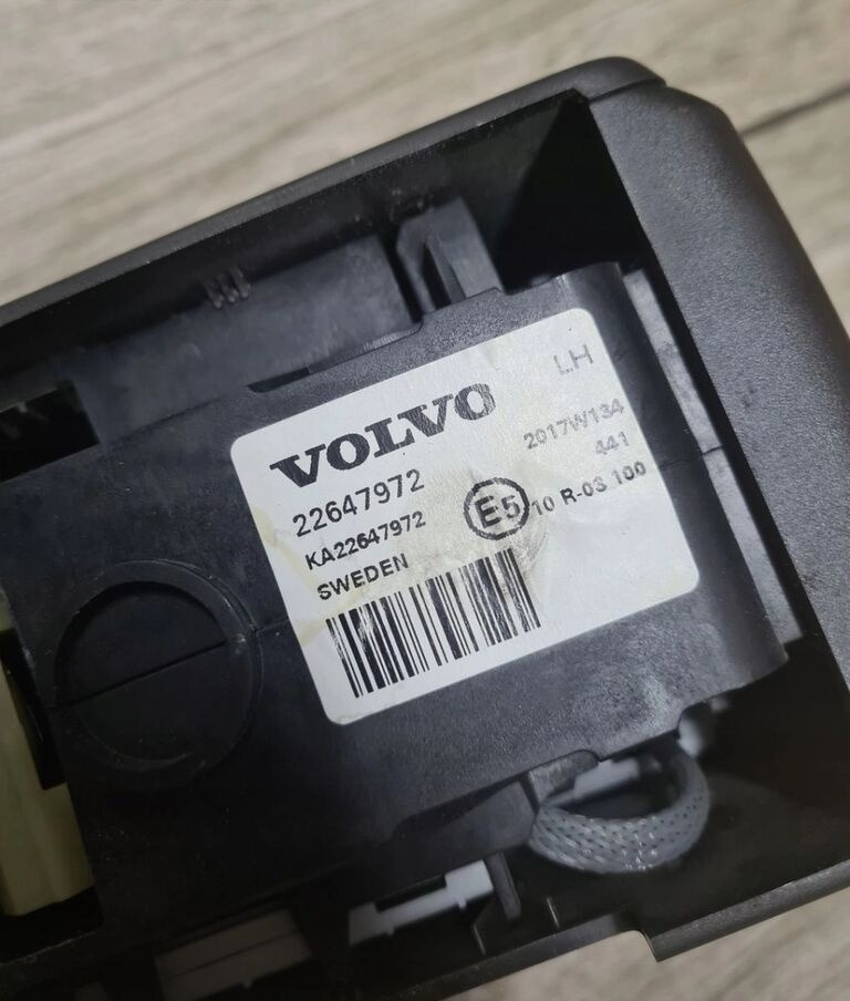 JOYSTICK ZMIANY BIEGÓW GAŁKA LEWAREK VOLVO FH 4 FM 4 FH 16 EURO 6 22647972 Volvo FH 4 FM 4 FH 16 EURO 6 22647972 Volvo VOLVO FH 4 FM 4 FH 16 EURO 6 22647972 - Pavarų svirtis - Sunkvežimis: foto 3 JOYSTICK ZMIANY BIEGÓW GAŁKA LEWAREK VOLVO FH 4 FM 4 FH 16 EURO 6 22647972 Volvo FH 4 FM 4 FH 16 EURO 6 22647972 Volvo VOLVO FH 4 FM 4 FH 16 EURO 6 22647972 - Pavarų svirtis - Sunkvežimis: foto 3