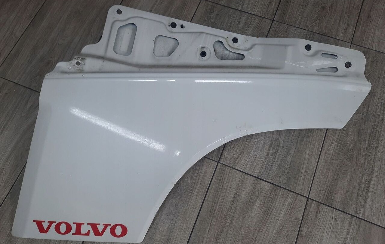 ORYGINALNE PRZEDŁUŻENIE DRZWI LEWE 82107271 Volvo FH 4 - Kėbulas ir išorė - Sunkvežimis: foto 5 ORYGINALNE PRZEDŁUŻENIE DRZWI LEWE 82107271 Volvo FH 4 - Kėbulas ir išorė - Sunkvežimis: foto 5
