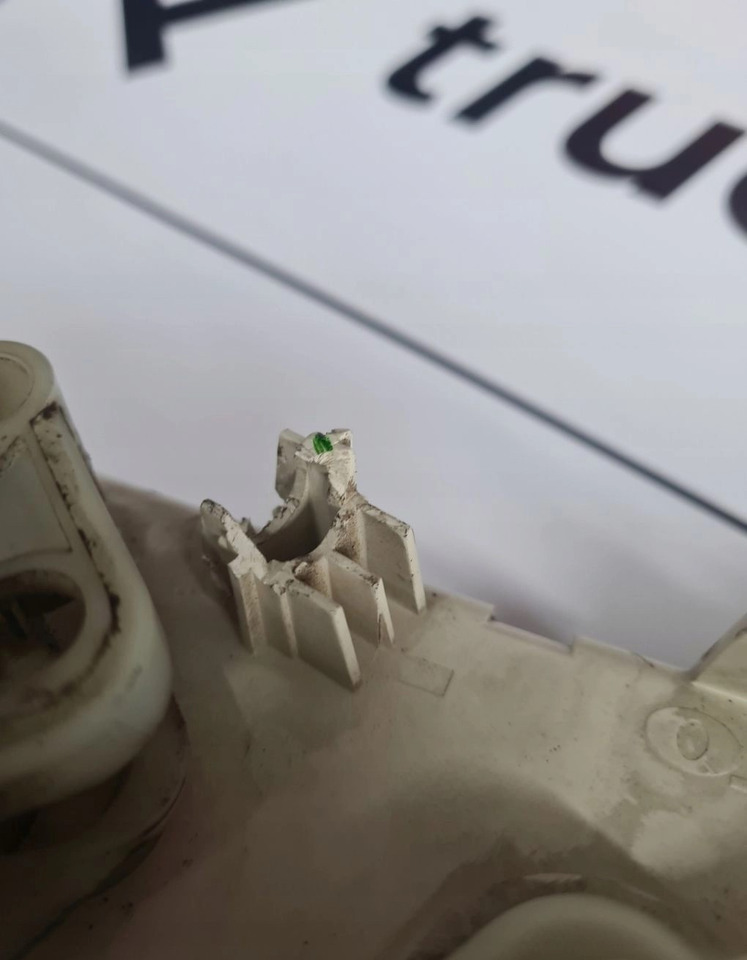 PANEL OGRZEWANIA KLIMATYZACJI NAWIEWU RENAULT DXI LIFT VOLVO FL FE LIFT - Šildymas/ Ventiliacija: foto 5 PANEL OGRZEWANIA KLIMATYZACJI NAWIEWU RENAULT DXI LIFT VOLVO FL FE LIFT - Šildymas/ Ventiliacija: foto 5