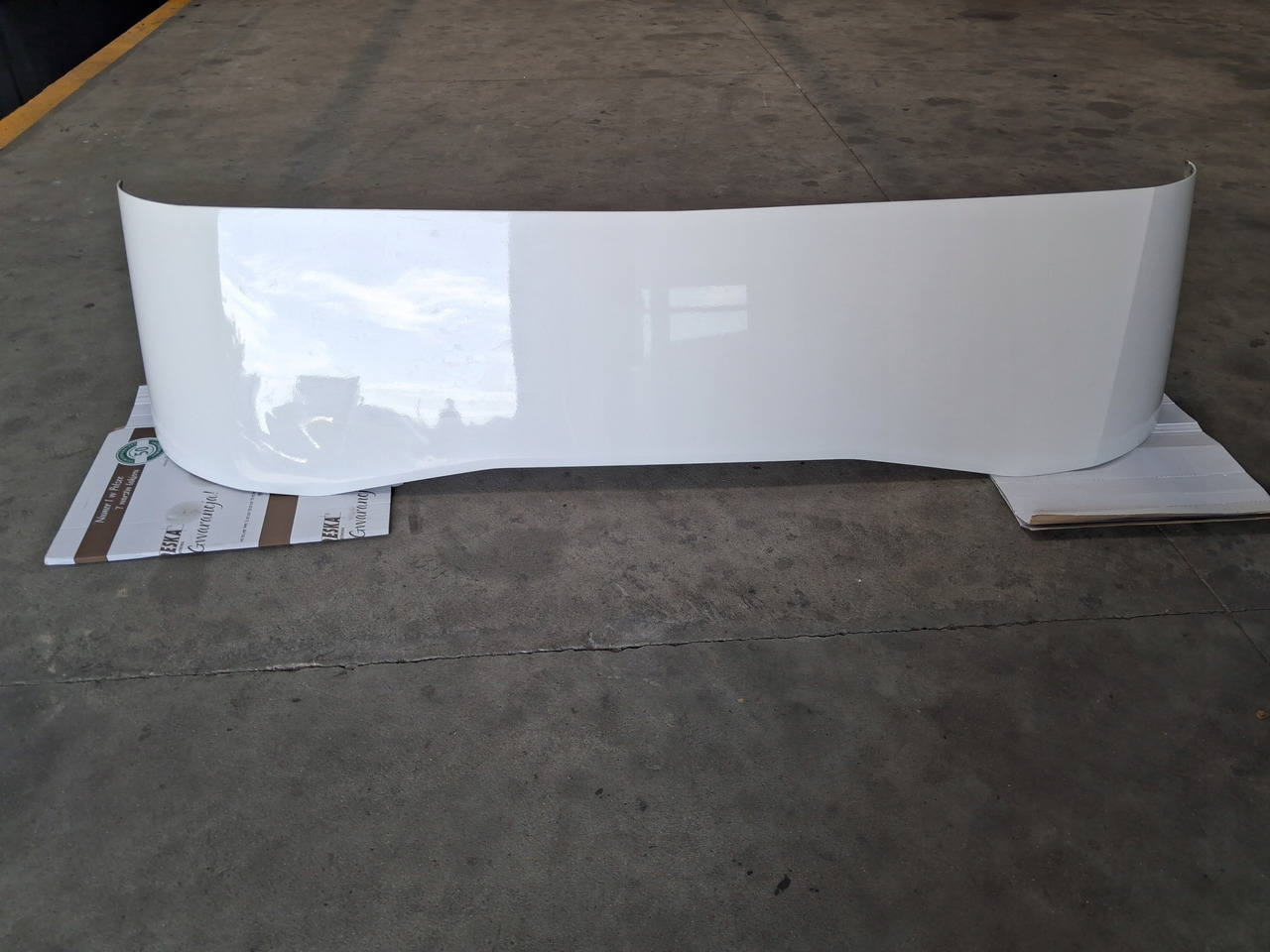 RENAULT MASKA ATRAPA PRZÓD KABINY ORYGINAŁ RENAULT GAMA T EURO 6 - Kėbulas ir išorė - Sunkvežimis: foto 1 RENAULT MASKA ATRAPA PRZÓD KABINY ORYGINAŁ RENAULT GAMA T EURO 6 - Kėbulas ir išorė - Sunkvežimis: foto 1