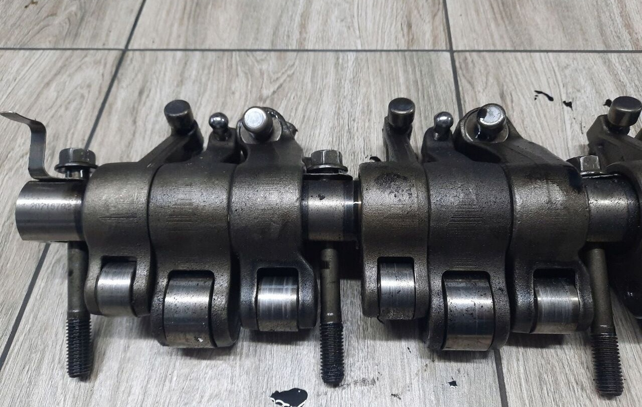 Renault KLAWIATURA RENAULT PREMIUM DXI 11 VOLVO FM 9 - Variklis ir dalys - Sunkvežimis: foto 2 Renault KLAWIATURA RENAULT PREMIUM DXI 11 VOLVO FM 9 - Variklis ir dalys - Sunkvežimis: foto 2