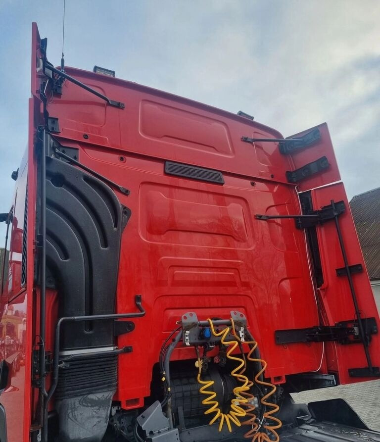 Renault KOMPLETNA GAMA T RANGE EURO 6 Renault RENAULT GAMA T RANGE ŚREDNIA KABINA. - Kabina - Sunkvežimis: foto 5 Renault KOMPLETNA GAMA T RANGE EURO 6 Renault RENAULT GAMA T RANGE ŚREDNIA KABINA. - Kabina - Sunkvežimis: foto 5