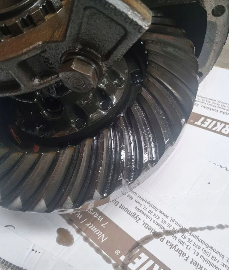 Renault WKŁAD MOSTU DYFER GŁÓWKA MIDLUM DXI VOLVO FL 4.75 38/8 R 19.5 22 Renault RENAULT MIDLUM DXI VOLVO FL 4.75 38/8 R 19.5 22.5 - Diferencialas - Sunkvežimis: foto 3 Renault WKŁAD MOSTU DYFER GŁÓWKA MIDLUM DXI VOLVO FL 4.75 38/8 R 19.5 22 Renault RENAULT MIDLUM DXI VOLVO FL 4.75 38/8 R 19.5 22.5 - Diferencialas - Sunkvežimis: foto 3