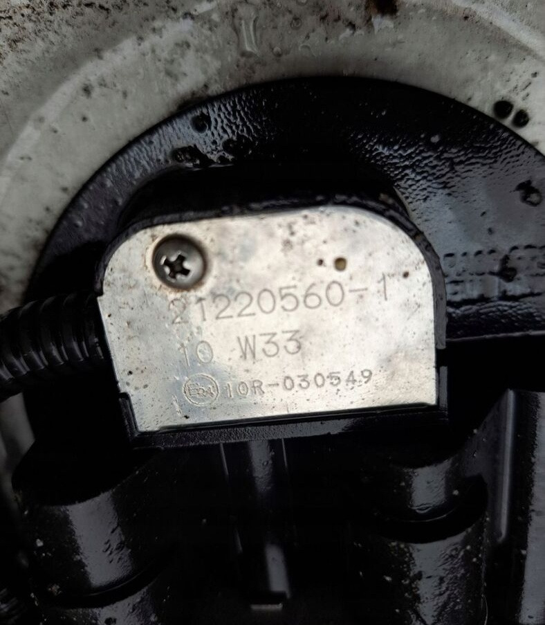 SMOK AD BLUE 1 Volvo FH FM 13 FMX RENAULT DXI LOW DECK MEGA - Išmetimo sistema - Sunkvežimis: foto 2 SMOK AD BLUE 1 Volvo FH FM 13 FMX RENAULT DXI LOW DECK MEGA - Išmetimo sistema - Sunkvežimis: foto 2