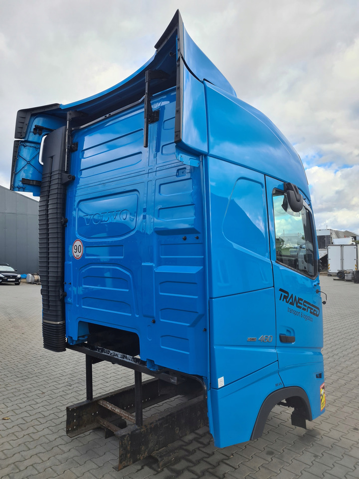 VOLVO KABINA KOMPLETNA VOLVO FH 5 EURO 6 I-SAVE GLOBETROTTER - Kabina - Tentinis sunkvežimis: foto 3 VOLVO KABINA KOMPLETNA VOLVO FH 5 EURO 6 I-SAVE GLOBETROTTER - Kabina - Tentinis sunkvežimis: foto 3