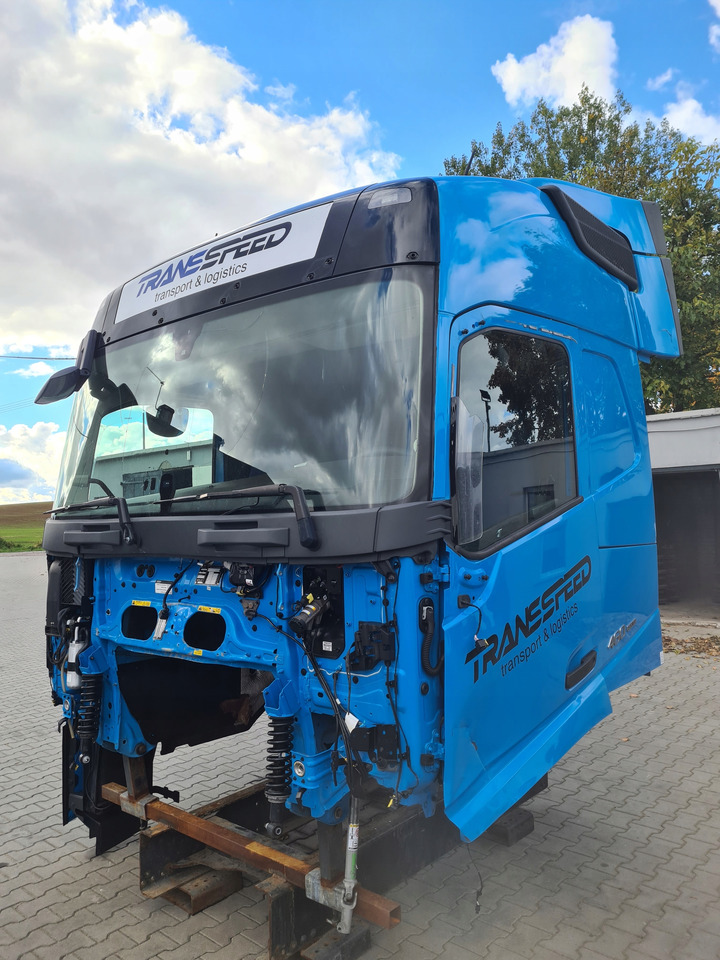 VOLVO KABINA KOMPLETNA VOLVO FH 5 EURO 6 I-SAVE GLOBETROTTER - Kabina - Tentinis sunkvežimis: foto 2 VOLVO KABINA KOMPLETNA VOLVO FH 5 EURO 6 I-SAVE GLOBETROTTER - Kabina - Tentinis sunkvežimis: foto 2