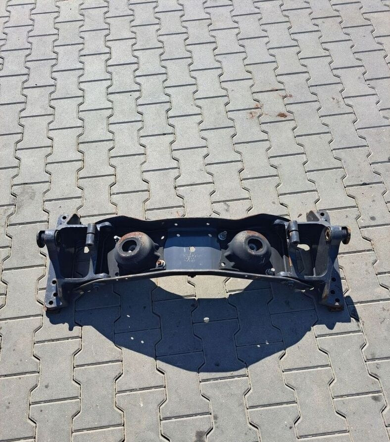 VOLVO KOŁYSKA BELKA WSPORNIK SILNIKA RAMY VOLVO FH FM 4 - Rėmas/ Važiuoklė - Sunkvežimis: foto 2 VOLVO KOŁYSKA BELKA WSPORNIK SILNIKA RAMY VOLVO FH FM 4 - Rėmas/ Važiuoklė - Sunkvežimis: foto 2