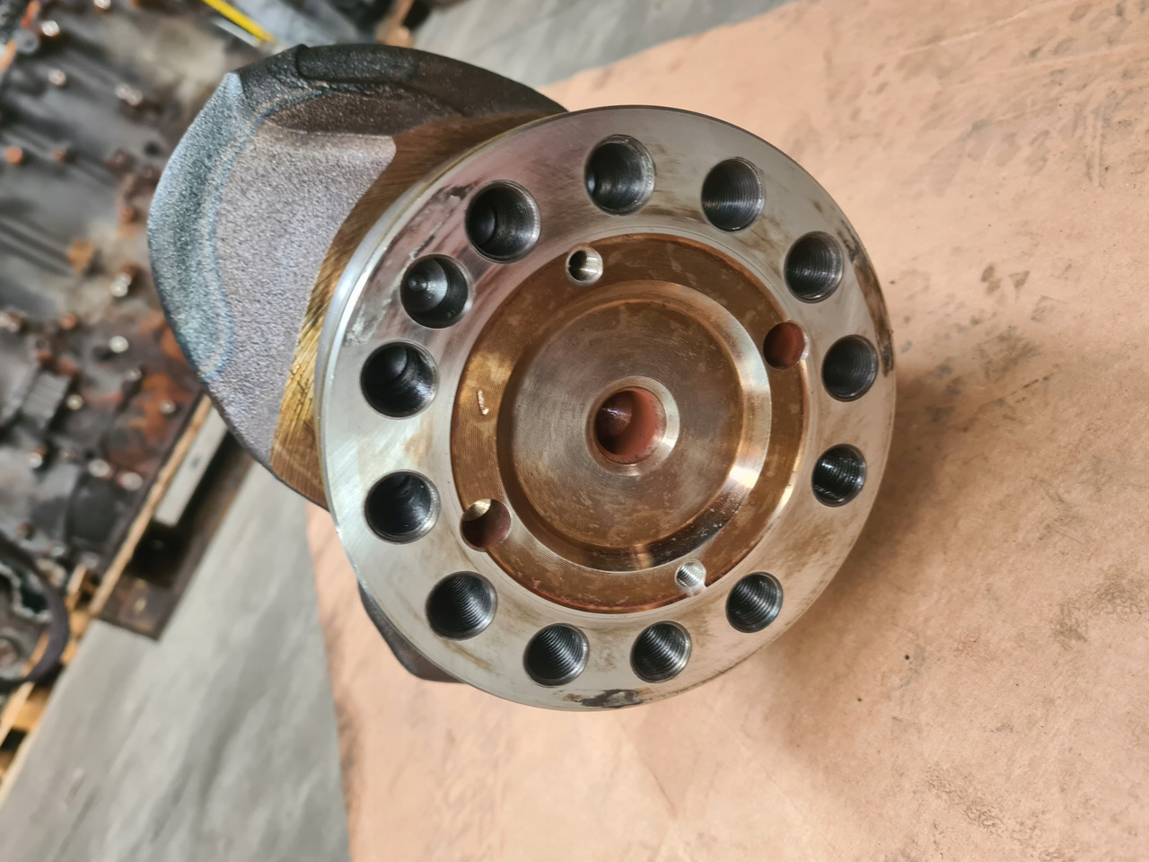 VOLVO WAŁ KORBOWY RENAULT GAMA T RANGE DTI 11 VOLVO FM 4 D11K EURO 6 - Alkūninis velenas - Sunkvežimis: foto 5 VOLVO WAŁ KORBOWY RENAULT GAMA T RANGE DTI 11 VOLVO FM 4 D11K EURO 6 - Alkūninis velenas - Sunkvežimis: foto 5