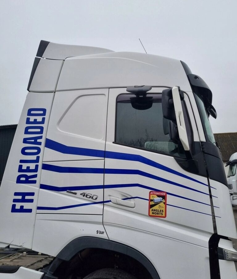 Volvo-ABG VOLVO FH 4 EURO 6 GLOBETROTTER 2018 ROK - Kabina - Sunkvežimis: foto 5 Volvo-ABG VOLVO FH 4 EURO 6 GLOBETROTTER 2018 ROK - Kabina - Sunkvežimis: foto 5