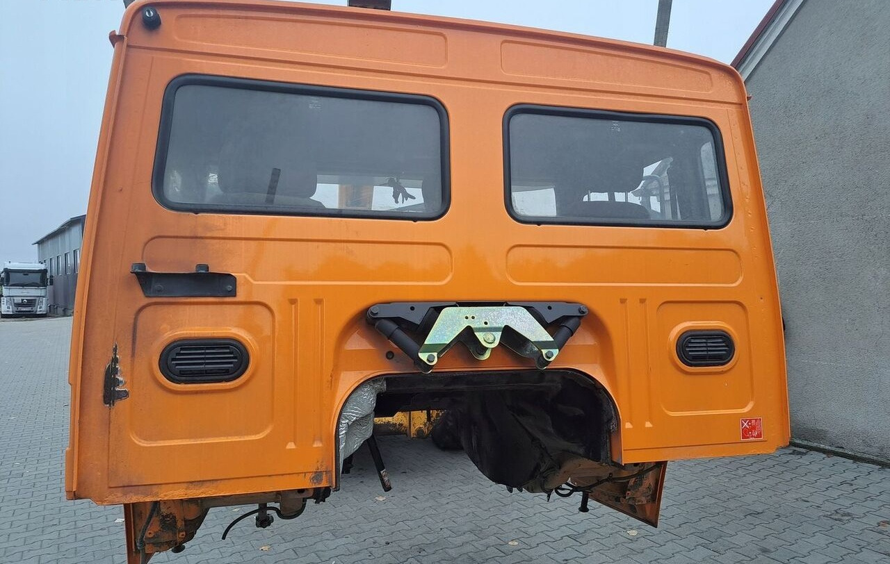 Volvo FL 6 00-06 - Kabina - Sunkvežimis: foto 5 Volvo FL 6 00-06 - Kabina - Sunkvežimis: foto 5