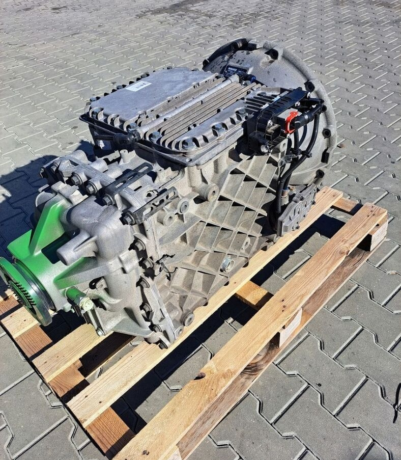 Volvo SKRZYNIA BIEGÓW RENAULT GAMA T ATO2612E VOLVO FH 4 ATO - Pavarų dėžė - Sunkvežimis: foto 1 Volvo SKRZYNIA BIEGÓW RENAULT GAMA T ATO2612E VOLVO FH 4 ATO - Pavarų dėžė - Sunkvežimis: foto 1