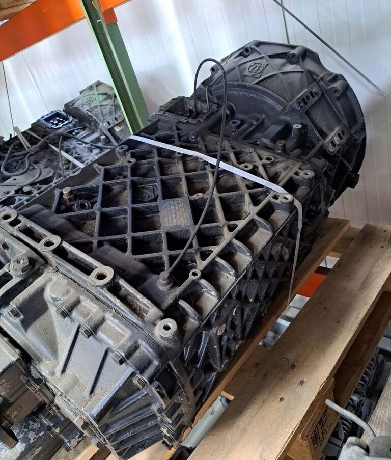 ZF ECOSPLIT 16s2220 16s2221 Z RETARDEREM RENAULT - Pavarų dėžė - Sunkvežimis: foto 3 ZF ECOSPLIT 16s2220 16s2221 Z RETARDEREM RENAULT - Pavarų dėžė - Sunkvežimis: foto 3