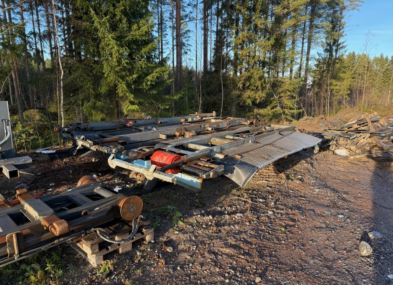 Koukkulaitteet ja vaijerilaitteet - Hook-lift sunkvežimis: foto 5 Koukkulaitteet ja vaijerilaitteet - Hook-lift sunkvežimis: foto 5