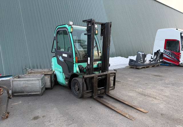 MitsubishiFD20N - Dyzelinis krautuvas: foto 2 MitsubishiFD20N - Dyzelinis krautuvas: foto 2