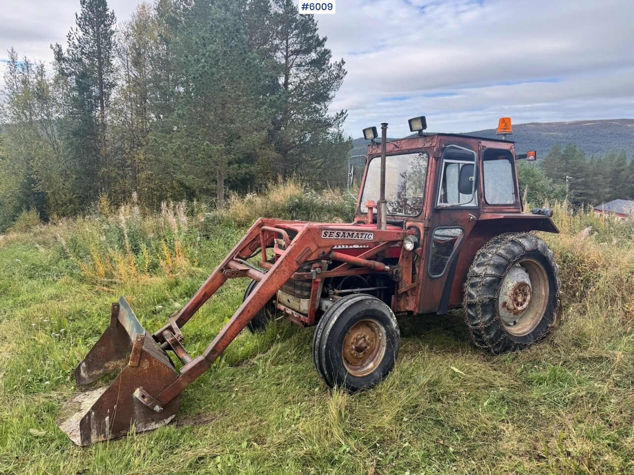 1971 Massey-Ferguson 135 incl. front loader, bucket, rear scraper, and log splitter/firewood machine - Traktorius: foto 3 1971 Massey-Ferguson 135 incl. front loader, bucket, rear scraper, and log splitter/firewood machine - Traktorius: foto 3