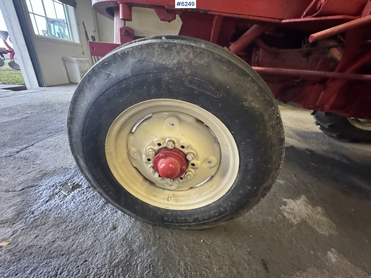 Traktorius 1973 International 444 w/ Bjørnerud loader and bucket. WATCH VIDEO: foto 15