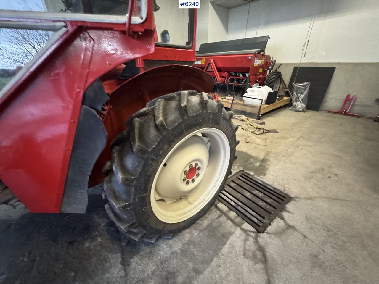 Traktorius 1973 International 444 w/ Bjørnerud loader and bucket. WATCH VIDEO: foto 16