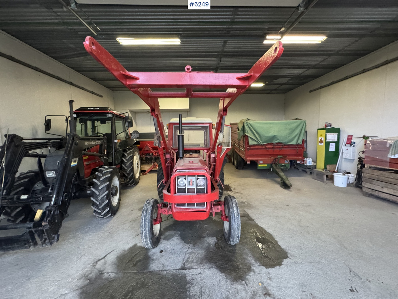 Traktorius 1973 International 444 w/ Bjørnerud loader and bucket. WATCH VIDEO: foto 10