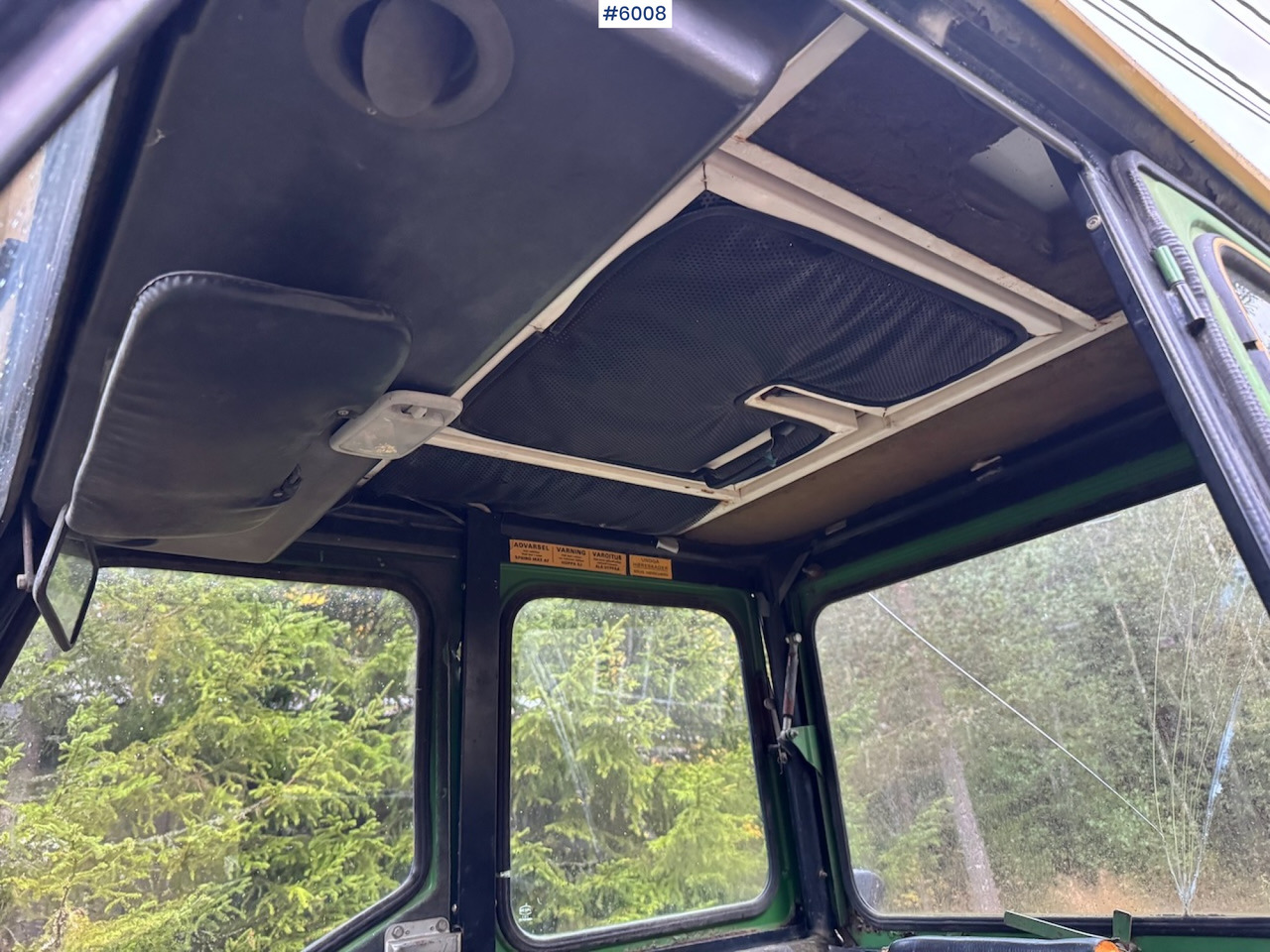 Traktorius 1977 John Deere 2030 w/ front loader, bucket and chains.: foto 20