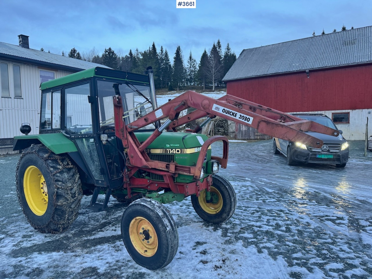 1980 John Deere 1140 Synchron w/ Front loader and bucket - Traktorius: foto 1 1980 John Deere 1140 Synchron w/ Front loader and bucket - Traktorius: foto 1